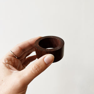 Wooden O-Ring Sphere stand
