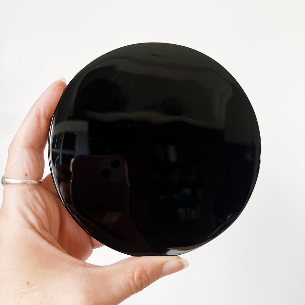 Obsidian Scrying Mirror