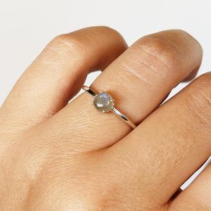 Small Labradorite ring